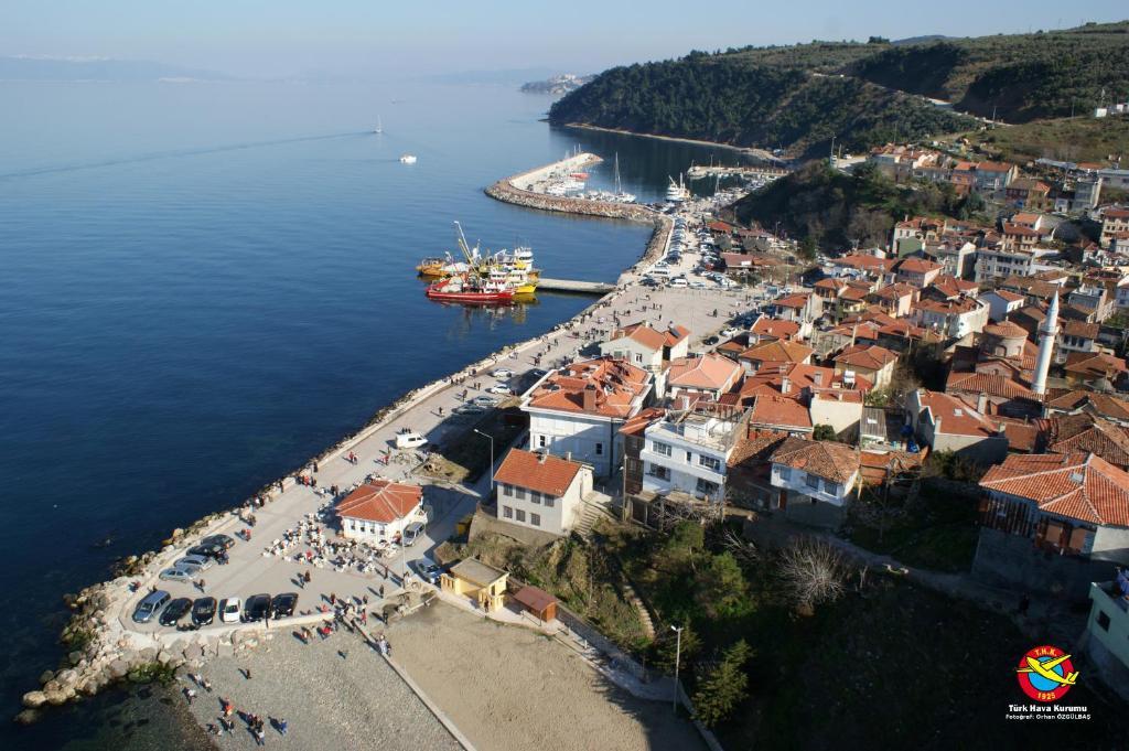 Trilyali Butik Hotel Tirilye Esterno foto